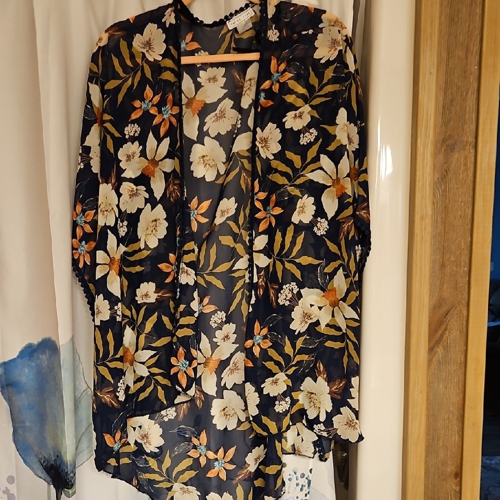 Emory Park Floral Navy Blouse